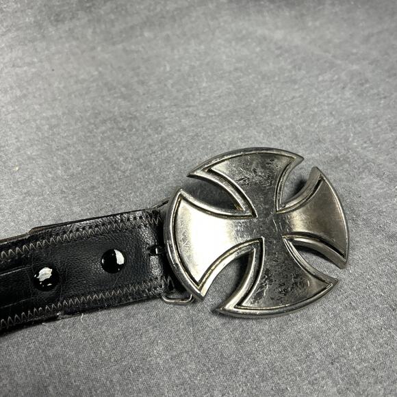 Silver Cutout Open Cross Belt Buckle & Leather Belt Vintage Shows Some Ware - Picture 5 of 8